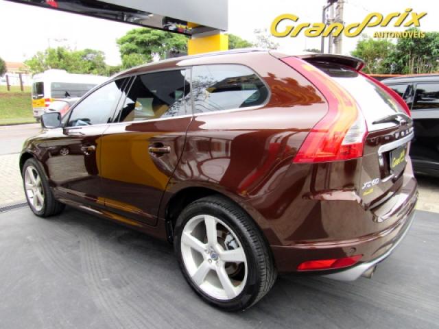 VOLVO XC60 2014 2.0 T5 R DESIGN TURBO GASOLINA 4P AUTOMÁTICA MARROM COMPLETA ÚNICO DONO - Foto 16