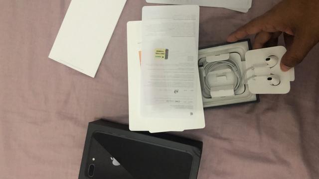Vende-se iPhone 8 Plus - Foto 4
