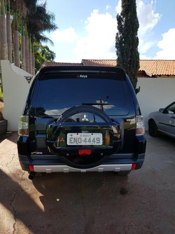 Mitsubishi Pajero HPE Full 3.8 V6 250CV 5P Aut 7 Lugares - Foto 5