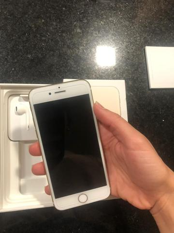 IPhone 7 128g dourado - Foto 4