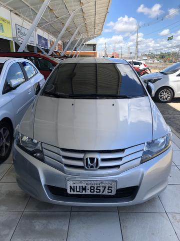 Honda City LX 1.5 Automático 2011