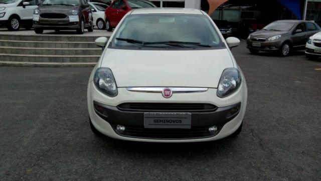 FIAT PUNTO EVO ESSENCE 1.6 16V DUALPLUS FLEX Branco 2015/2016 - Foto 8