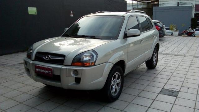 HYUNDAI TUCSON NAC. GLS 4X2 2.0 16V AT Prata 2013/2014 - Foto 2