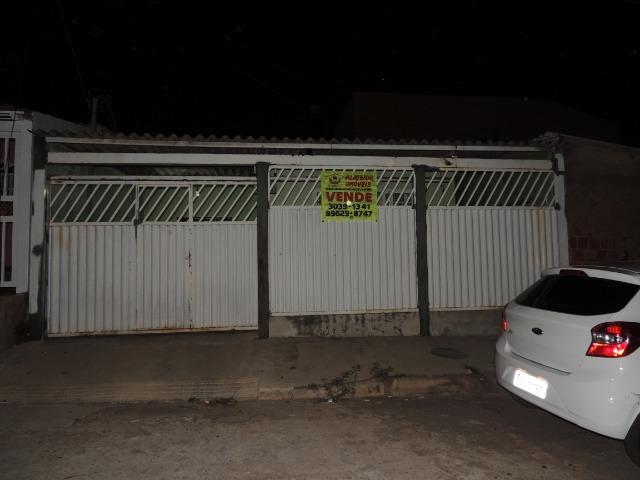QR 203 Casa no piso cerâmica, com 2 quartos. Escriturada - Foto 2