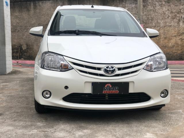 Etios Hatch XS 1.5 - 2016/2016 - R$ 36.900,00