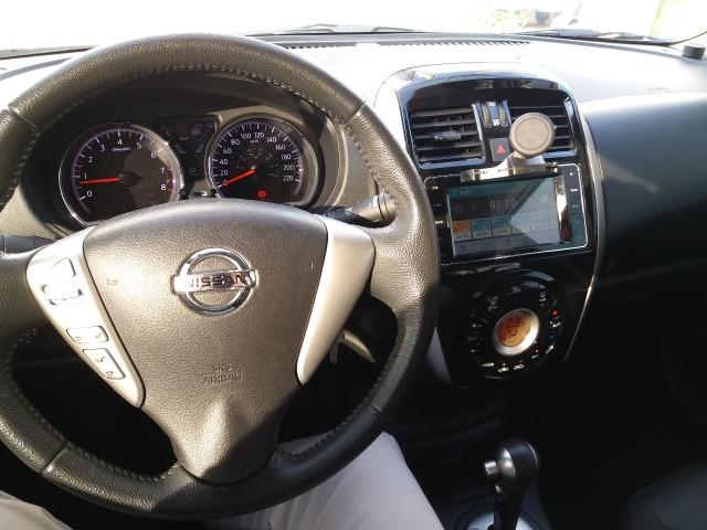 Nissan Versa SL Automático CVT 2016/2017 - Foto 3