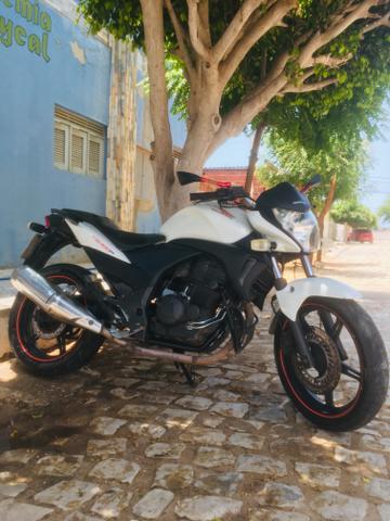 Cb300R BRANCA 2012 - Foto 2