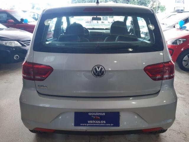 VOLKSWAGEN FOX 1.0 MPI TRENDLINE 12V 2017 - Foto 5