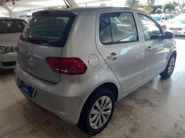 VOLKSWAGEN FOX 1.0 MPI TRENDLINE 12V 2017 - Foto 6