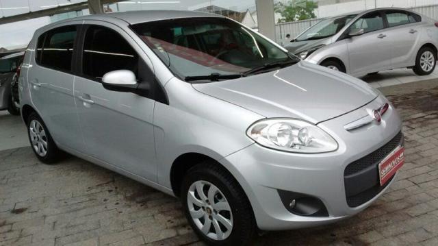 FIAT PALIO NOVA GERAÇÃO ATTRACTIVE 1.4 8V EVO FLEX Prata 2016/2017