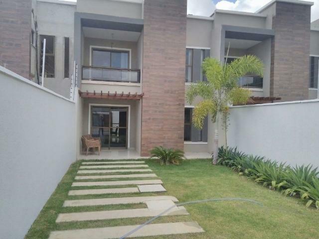 Casas em Eusébio, rua privativa, 4 SUÍTES