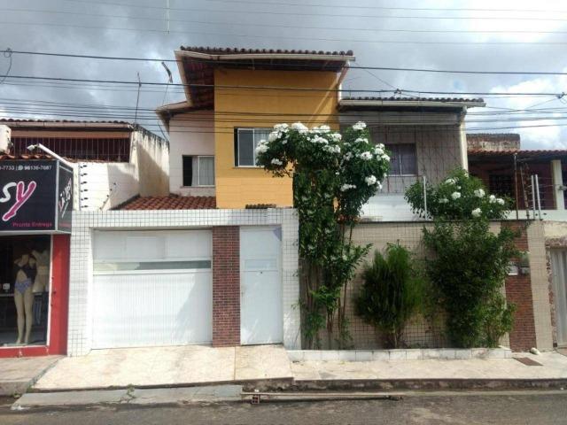 Casa no Cohatrac 5 - Vendo