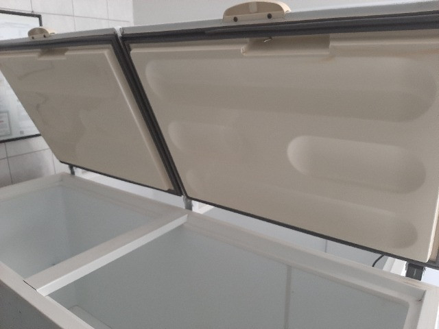 Freezer horizontal Metalfrio branco - Foto 3