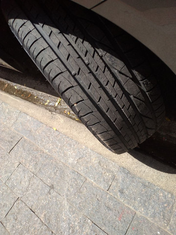 Versa 1.6 SL 2018/2018 automático muito novo com 4 pneus novos Goodyear - Foto 12