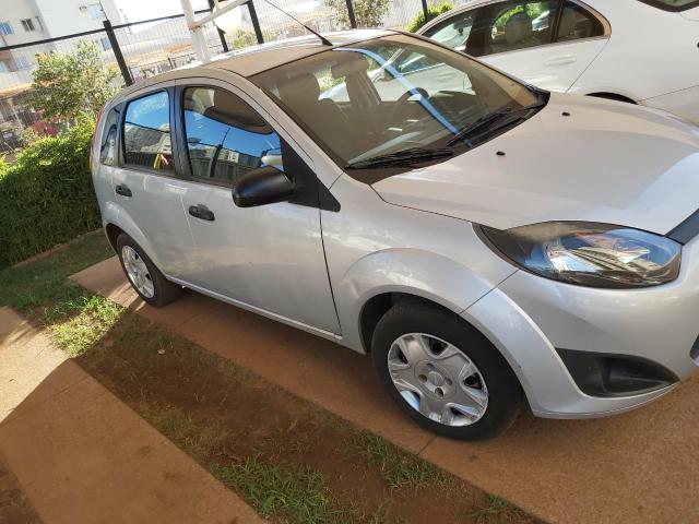 Vendo Ford fiesta 1.0 conpretao * - Foto 3