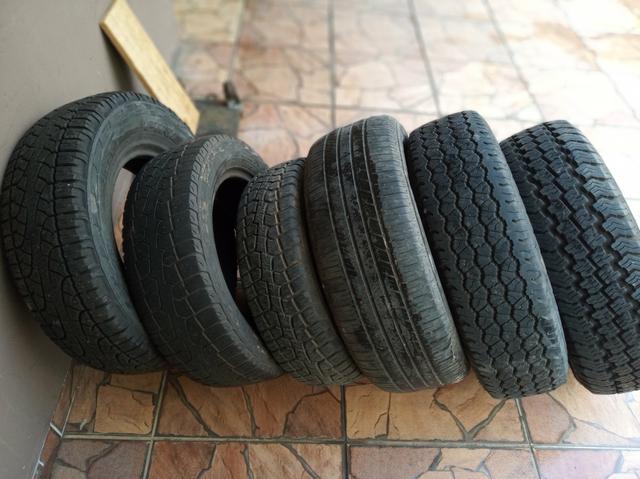 Pneus semi novos