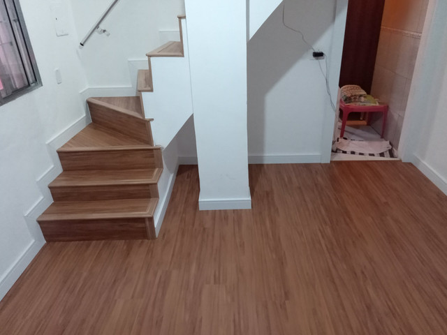 Faço colocação de piso laminado, vinílico, rodapés R$15,00 - Foto 5