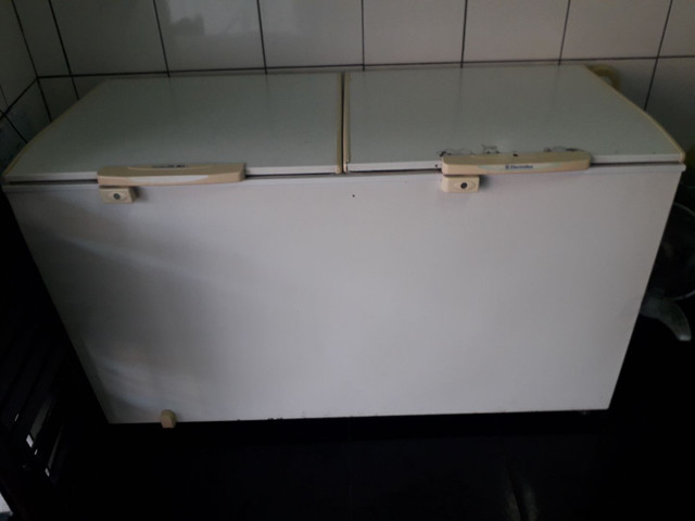 Freezer eletrolux 477L (defeito) - Foto 2
