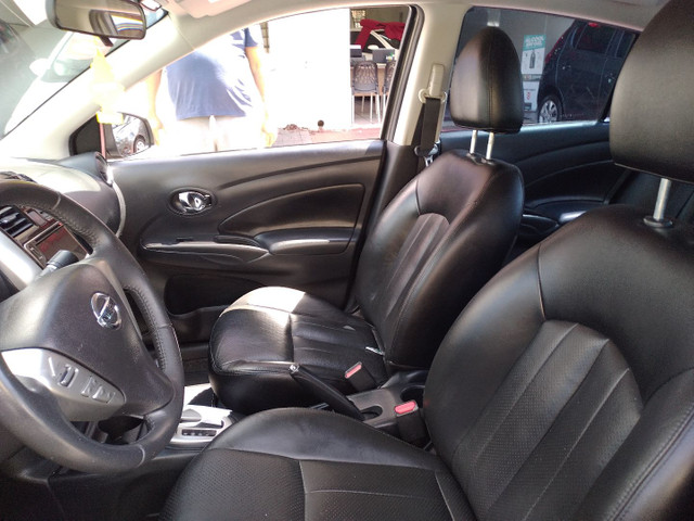 Versa 1.6 SL 2018/2018 automático muito novo com 4 pneus novos Goodyear - Foto 3