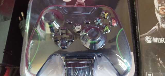 Xbox One + 3 Jogos + Controle com Fio - Foto 3