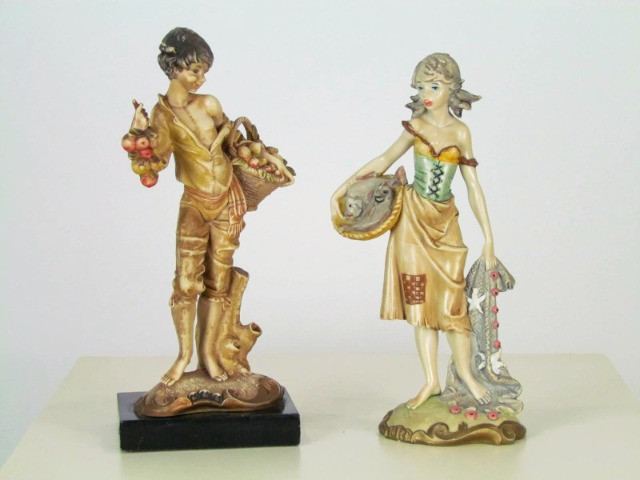 Estatueta resina figura feminina - Foto 3