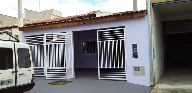 Aluga-se casa com três dormitórios sendo uma suíte no bairro Eden Sorocaba - Foto 2
