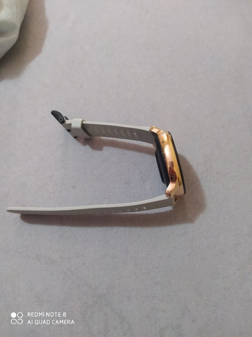 Smartwatch L11 dourado novíssimo - Foto 3