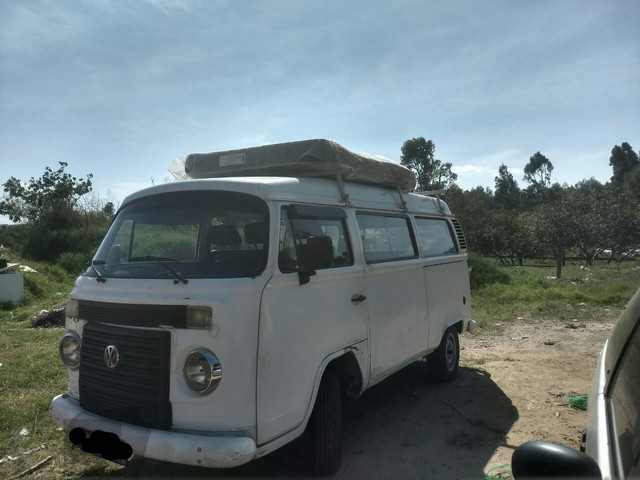 Carretos com Kombi