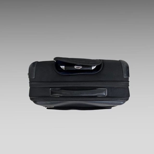 Pasta Tumi com rodas Deluxe 4 Wheeled Laptop Case Brief Preta - Foto 3