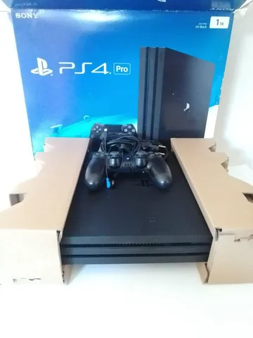 Playstation 4 Ps4 Pro 1tb Cuh 7016b + Controle Original + 2 Jogos