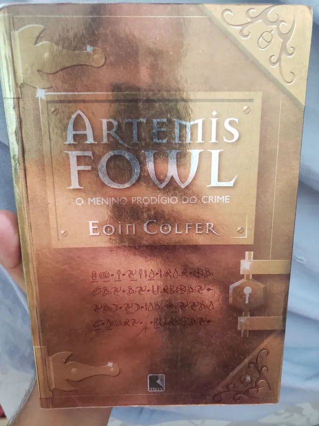 Livro - Artemis Fowl: o Menino Prodigio do Crime - Colfer