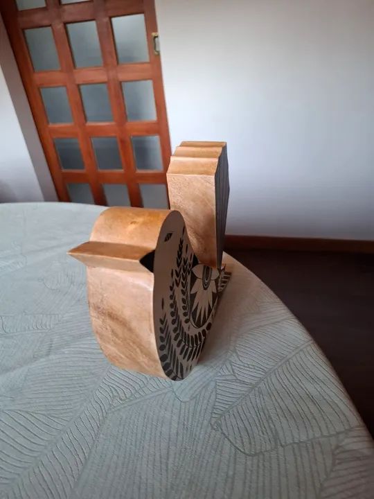 Adorno de pássaro decorativo em madeira maciça novo da loja Westwing  - Foto 5