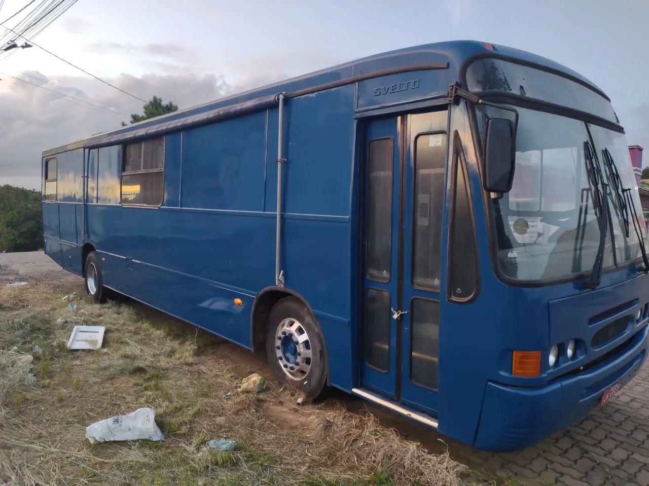 Ônibus Motorhome (Falta Mobiliar) - Foto 9