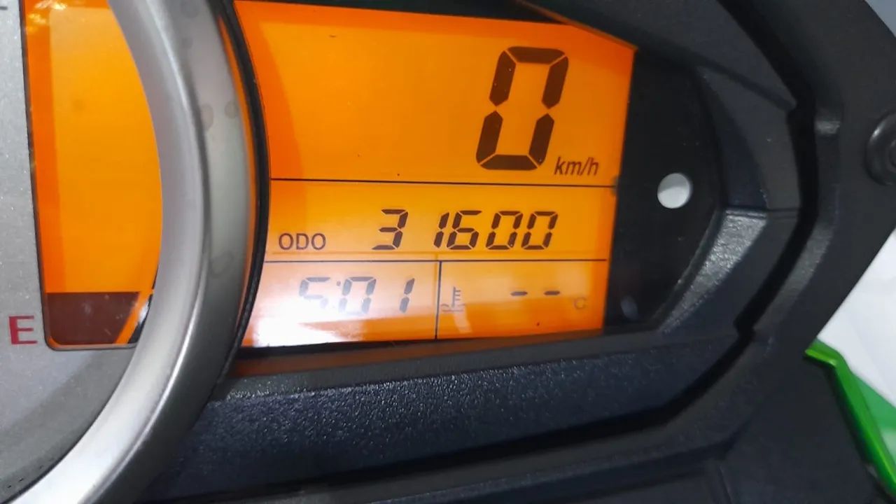 KAWASAKI Z750 - 2012  - Foto 3