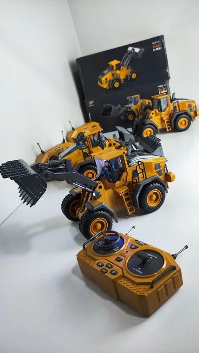 Pá Carregadeira de controle remoto 4x4  - Foto 2