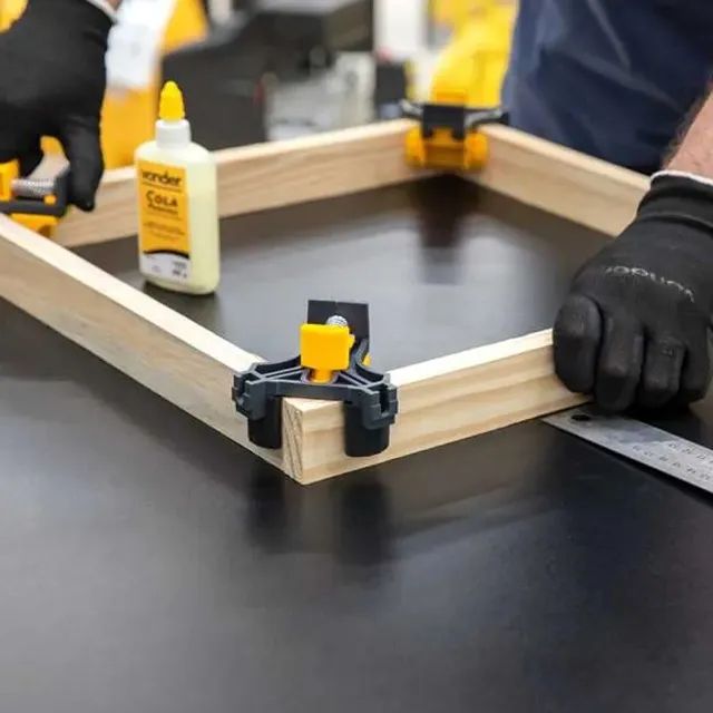 Conjunto Com 4 Peças Grampo Tipo Sargento 22mm Angular Vonder - Foto 5