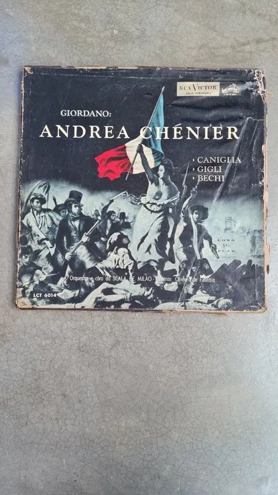Disco em vinil Opera Andrea Chenier de Giordano
