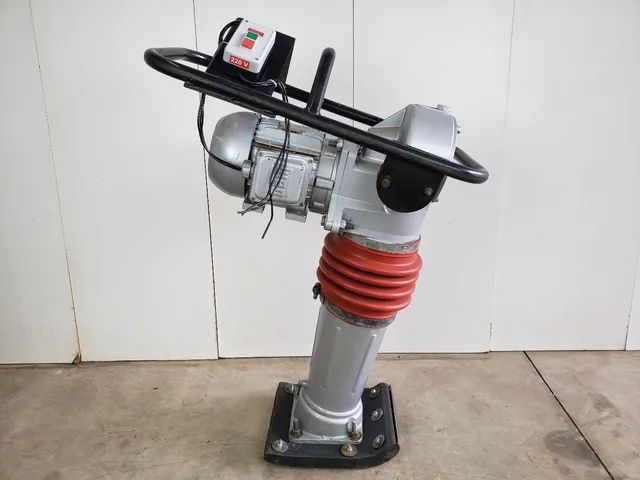 Compactador de Solo C/ Motor Elétrico Trifásico