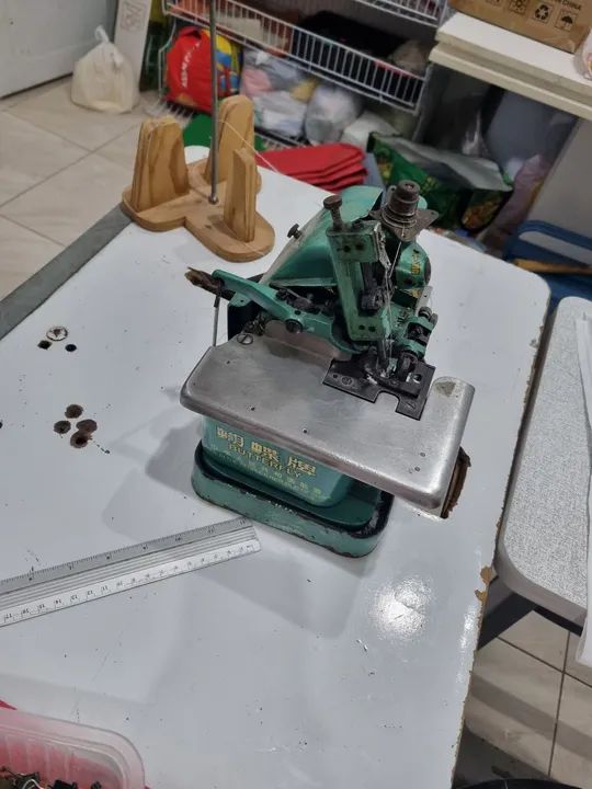 Máquina de Costura Overlock semi Industrial - Foto 2
