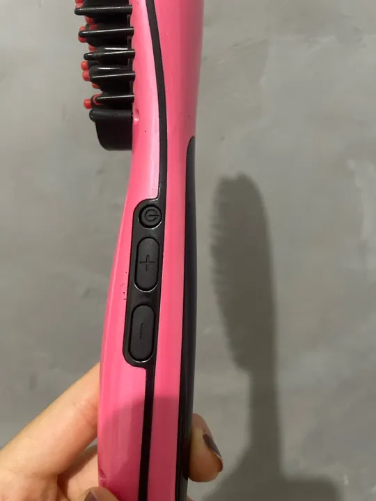 Escova alisadora de cabelo Gravity - Cor Rosa
