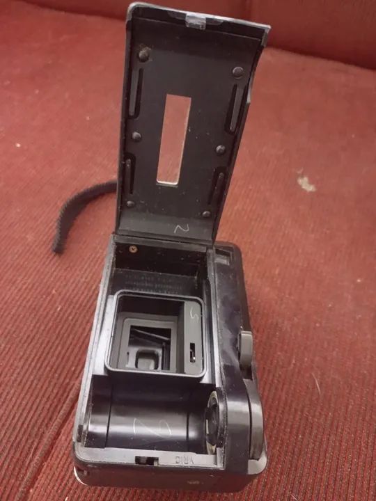 Câmera Instamatic Kodak 177x - Foto 3