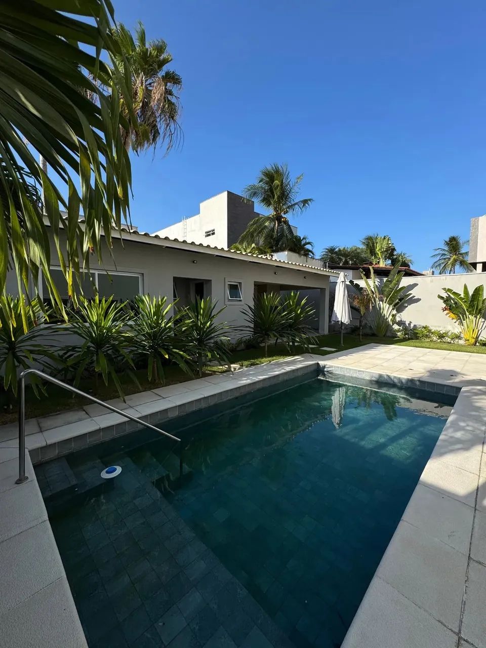 Mansão 5 Suítes no Alphaville Fortaleza  Luxo e Sofisticação