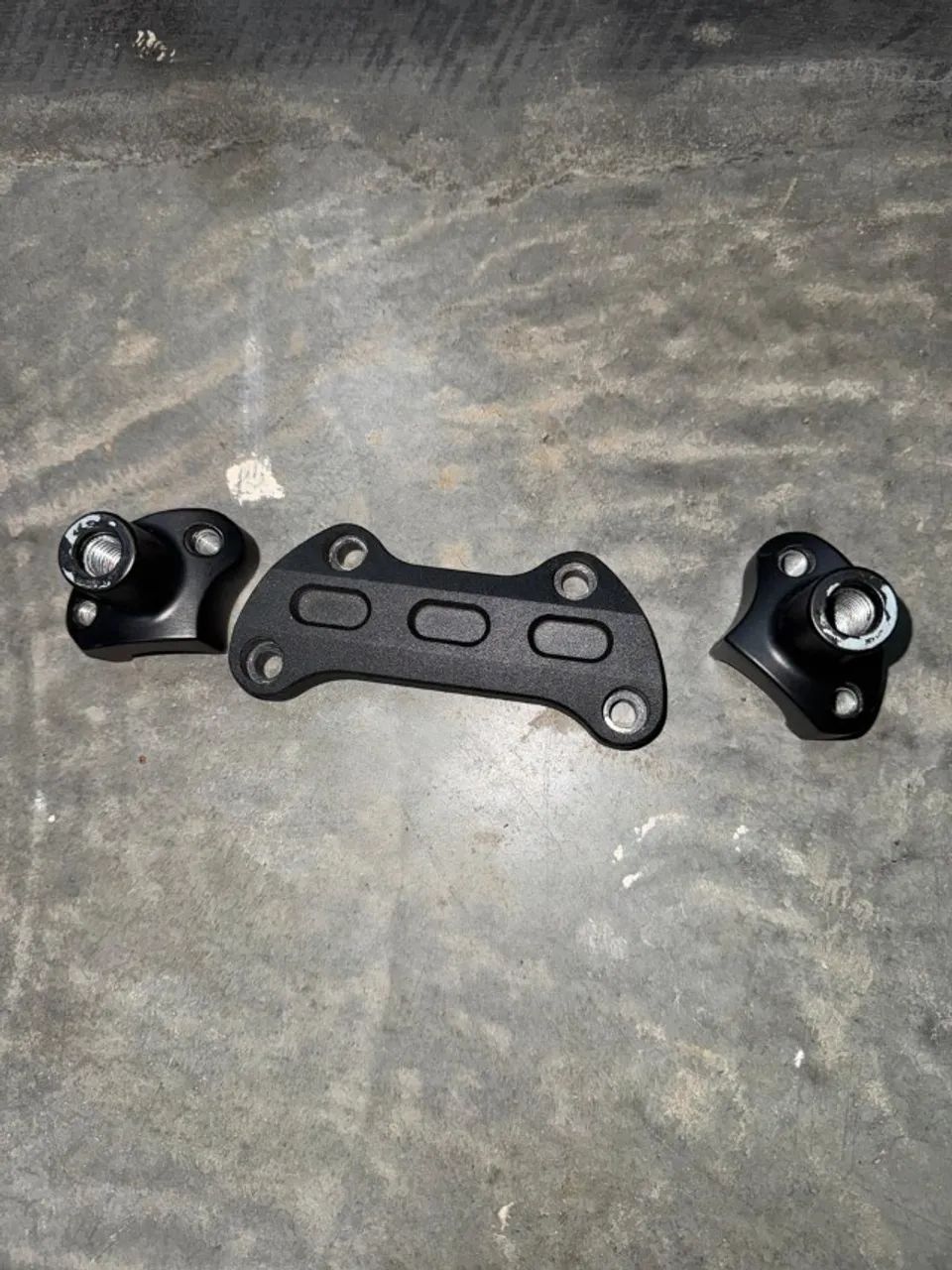 Suporte e Riser Original 883 Sportster