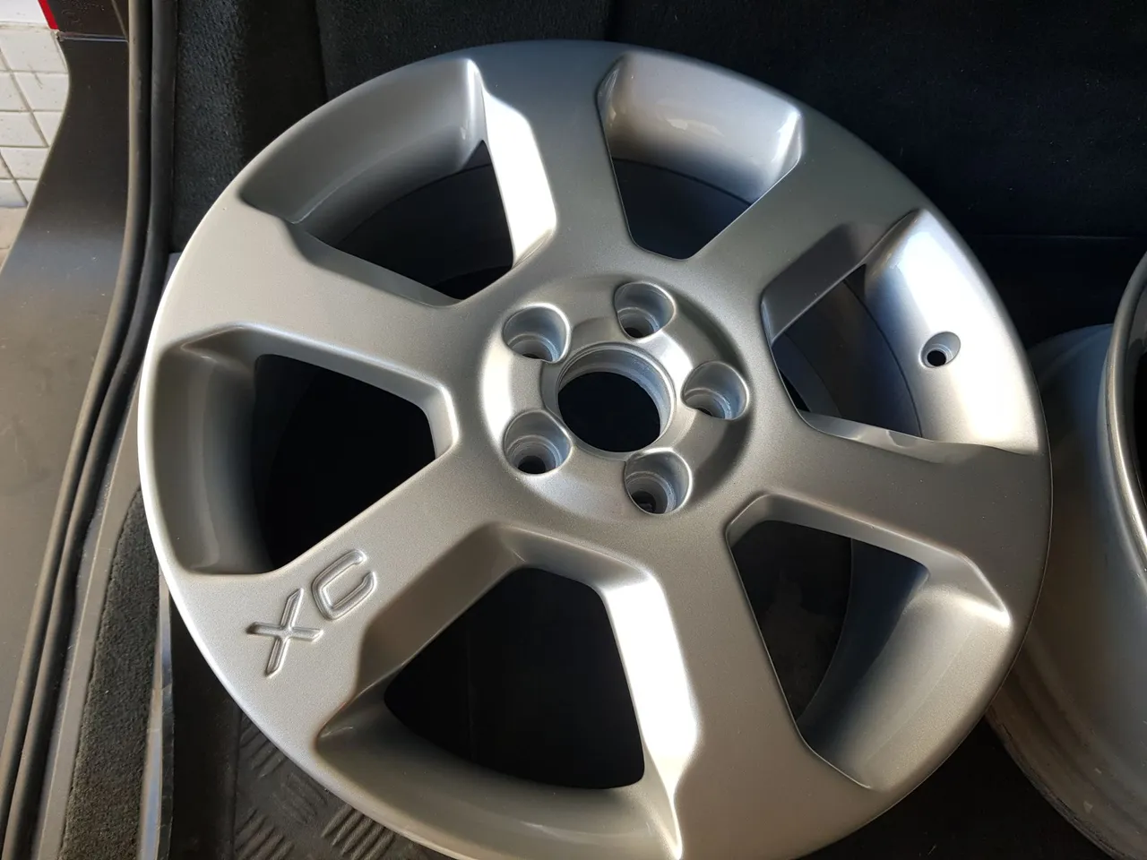 4 Rodas de Liga Leve Volvo, Land Rover, Ford Focus, Alfa 166 - furação 5 x- 108