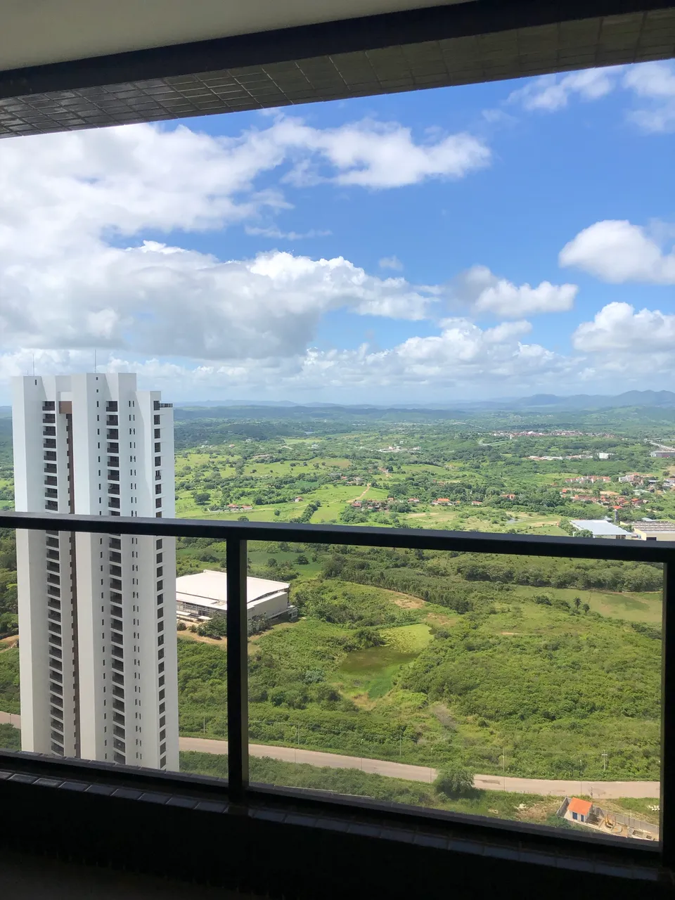 Imóvel para aluguel possui 90 metros quadrados com 2 quartos em Mirante - Campina Grande -