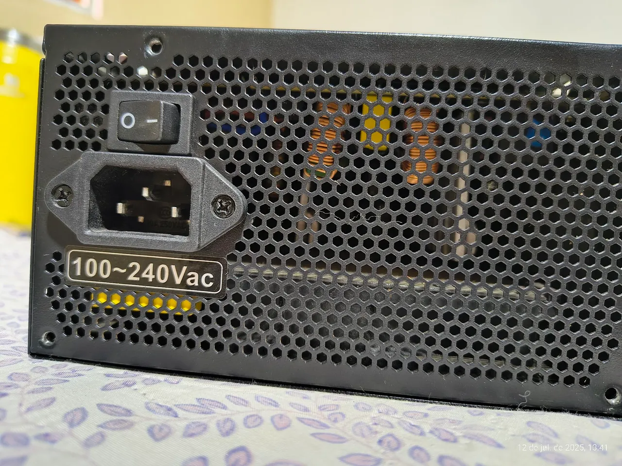 Fonte Mancer 400W 80 Plus Bronze funcionando