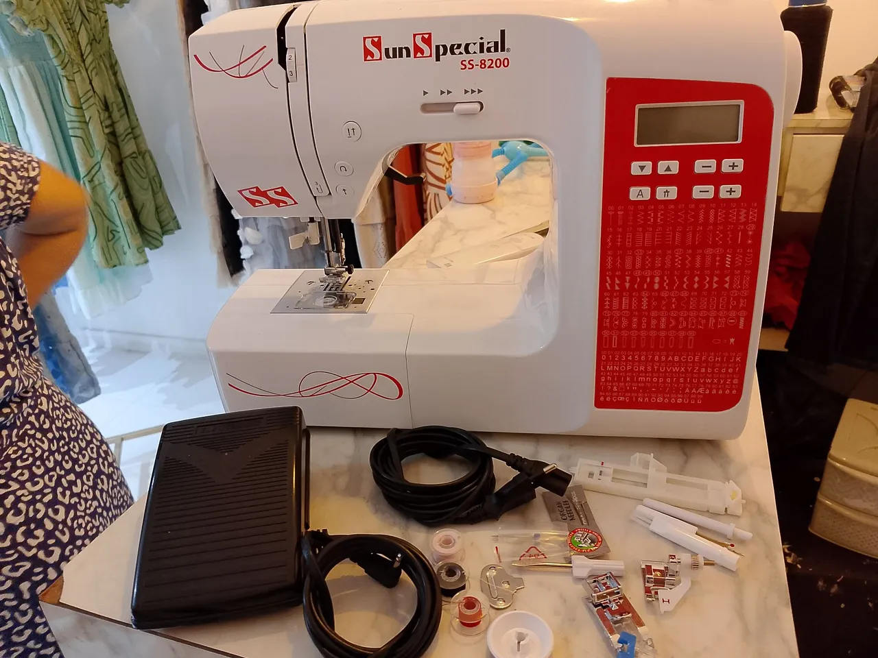 Máquina de Costura Sun Special SS-8200