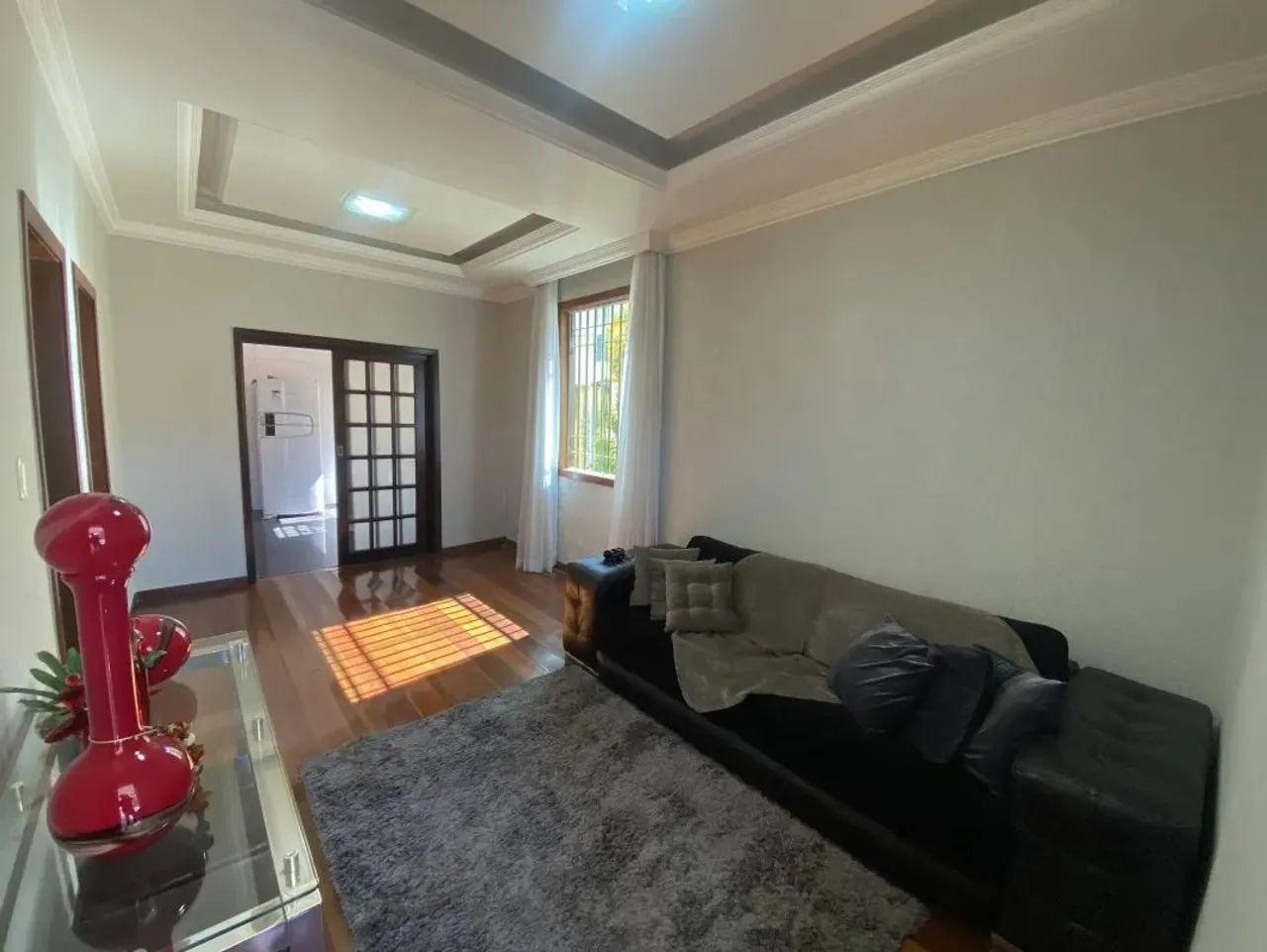Casa com 3 quartos para alugar em Belo Horizonte