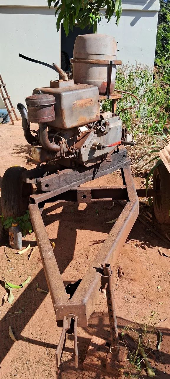  Vende ce Motor diesel NS 18 YANMAR com  bomba   dagua da marca KSB 20CV 9500