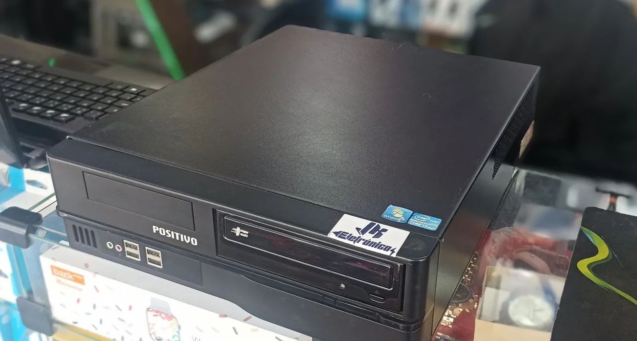 Computador Positivo com Intel Core i7